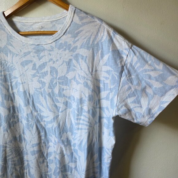 EUC AERIE WHITE / BLUE SUMMER TEE COTTON  OVERSIZED SIZE SMALL - Picture 4 of 11